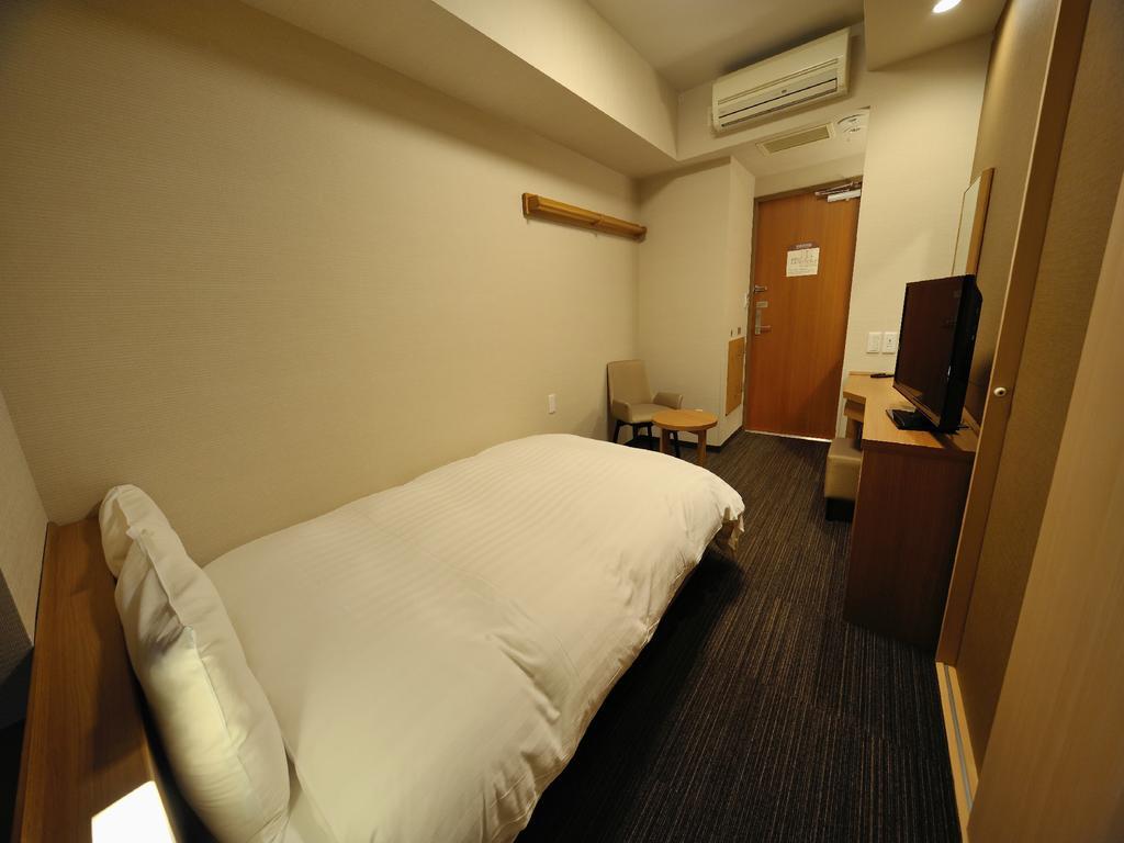 Dormy Inn Akihabara Tokio Exterior foto